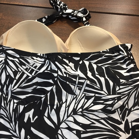 NWT Swimsuits for All Sheath Halter Swimdress One Piece Plus Size 20 - Picture 4 of 9